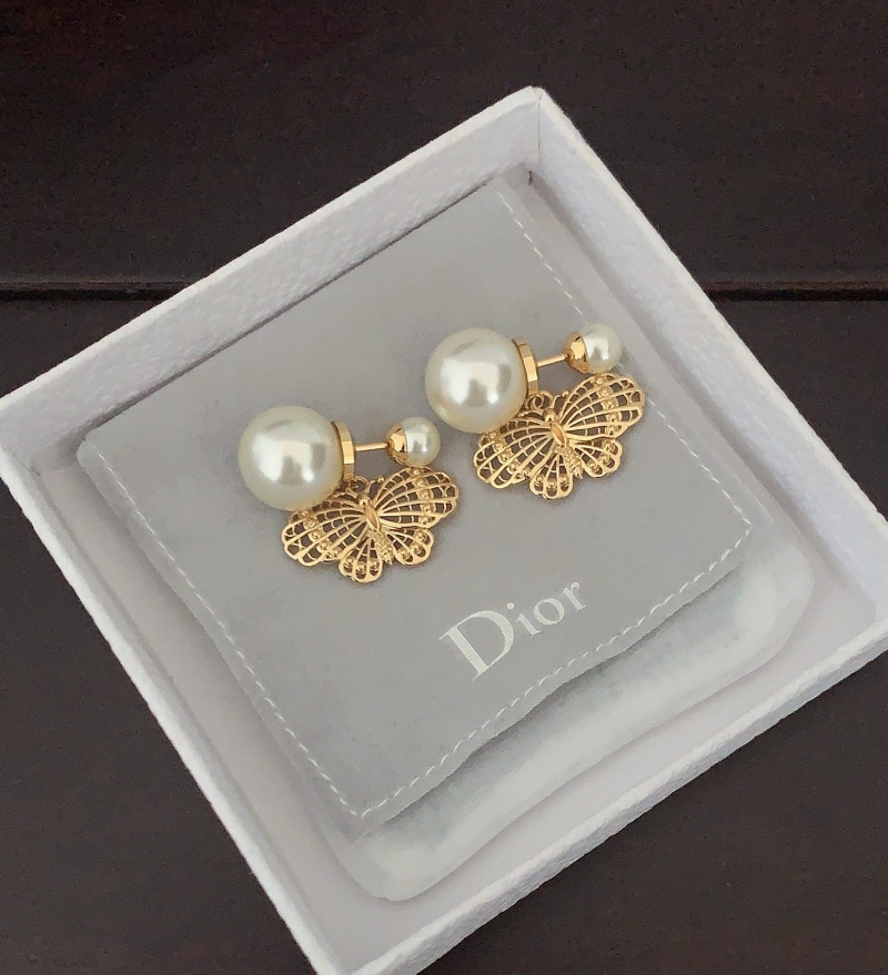 chr1st1an D10r earrings